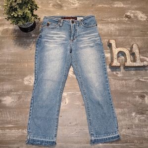Women's Mudd Capri denim jeans